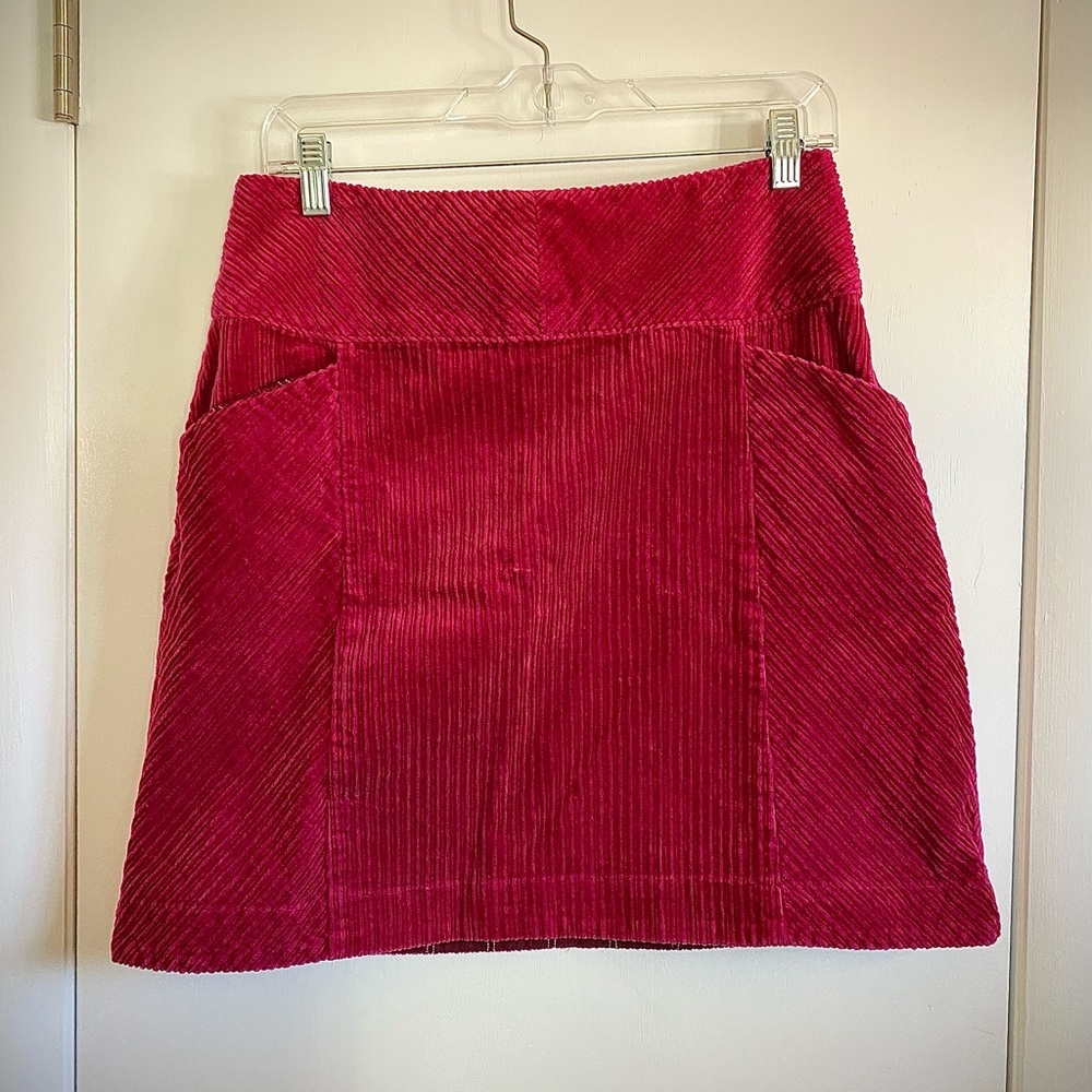 Maeve Anthropologie Wide Whale Cranberry Miniskirt - Size 8